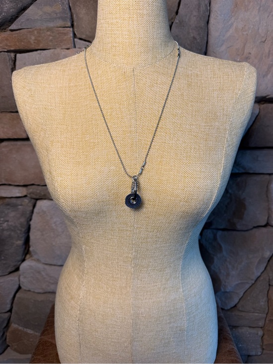 Free People Jewelry - New🌟Free People-Silver-Tone Round Pendant Necklace - Women Jewelry